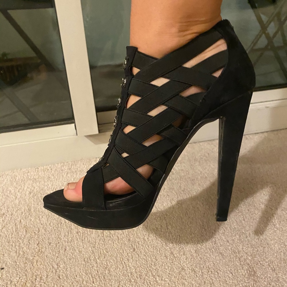 Jessica Simpson stilleto high heels
